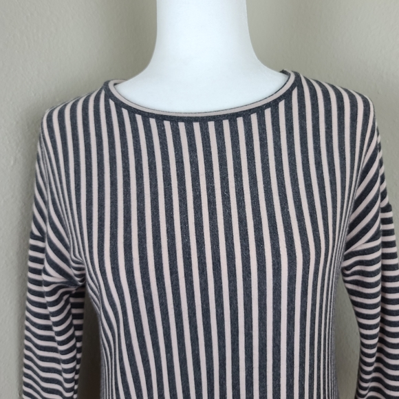 W5 Anthropologie sweater size S - Picture 4 of 9
